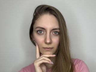 fingering girl cam picture GenevaAndrode