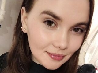 naked webcam girl masturbating InesZollo