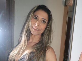 camgirl chatroom IrisMar