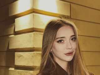 camgirl porn cam IvaBusack