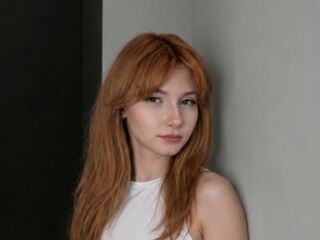 strip tease JeniceRadulescu