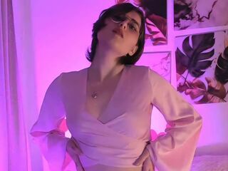 naughty cam girl masturbating JinBunny