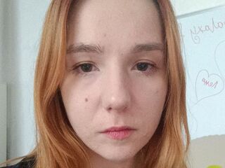 camwhore shaving pussy KarenWillsons