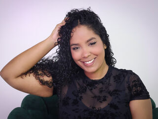 fingering girl cam KarlaMathews