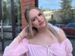 chat room webcam photo KellyHowell