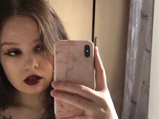free nude live show LacyPop