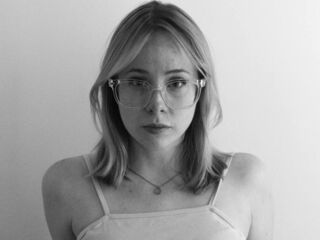 strip tease LanaAmster