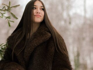 cam girl masturbating with dildo LashonTackitt