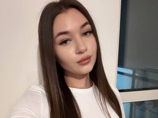 camwhore fingering shaved pussy LiaGotti