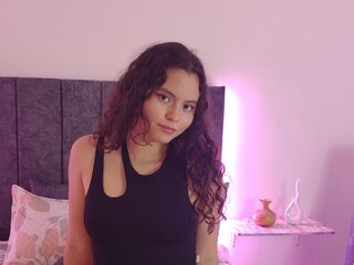 camgirl masturbating with sextoy LilithSterling