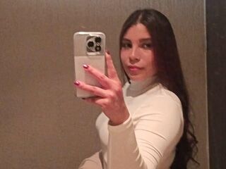 camgirl LizzieWells