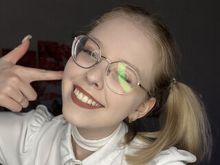 live cam girl picture LynnaCarrington