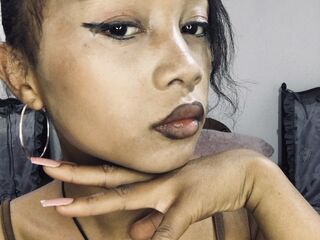 hot chat room MacuttyMiria