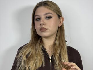 fingering cam girl picture MercedesVaught