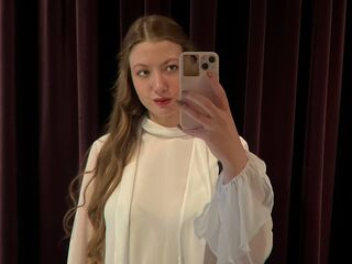 free jasmin web cam MeridethYaffe