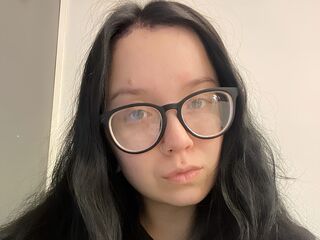 hot webcam show MiaWallees