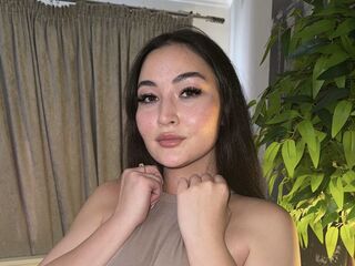 girl sexcam MilaYumi