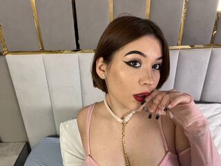 teasercam MinaAustin