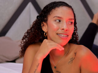 naked cam girl masturbating with sextoy NicoleBakker