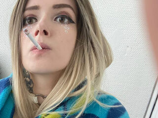 camgirl masturbating PollyBrown
