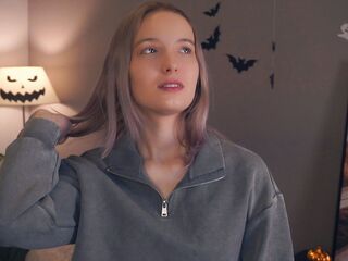 bedroom live cam RessieKaua