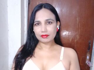 live free chat SadiaAngel