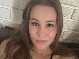camslut SandraCheecks