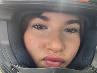 sex cam online SaritaLane