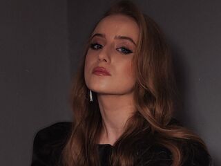 camgirl porn cam SavinaMinosi