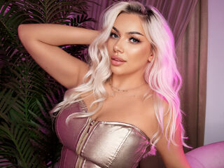 hot cam girl masturbating with sextoy SelenaMist