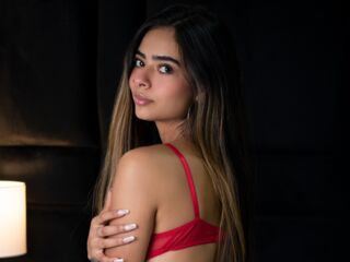 kinky webcam model SharaOrtiz