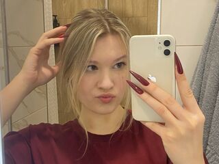 live porn show SkyeDavi