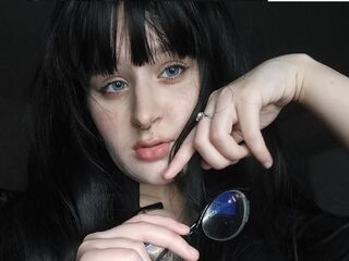 shaved pussy web cam SonyaDew