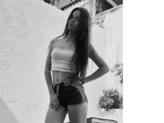 hot naked camgirl SophyaReyes