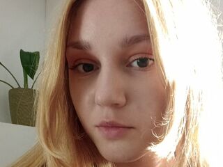 cam girl playing with vibrator StefaniLuxe