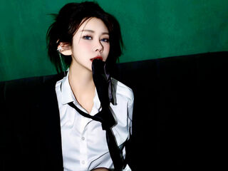 hot striptease web cam Tiaxy