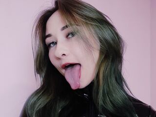 camgirl photo VikaCheers